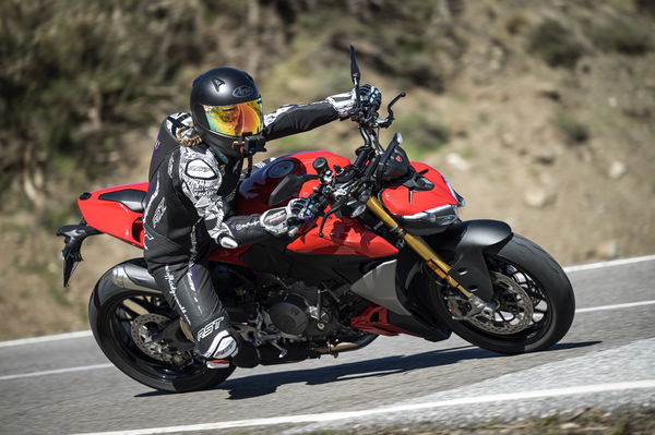 ストリートファイターv2 s-ライディング