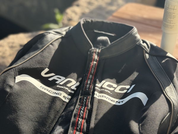 Vanucci Art Xix Women's Combiジャケット