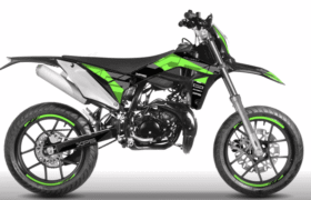 プジョー、50cc ギアボックス搭載の新型 XP6 を発売