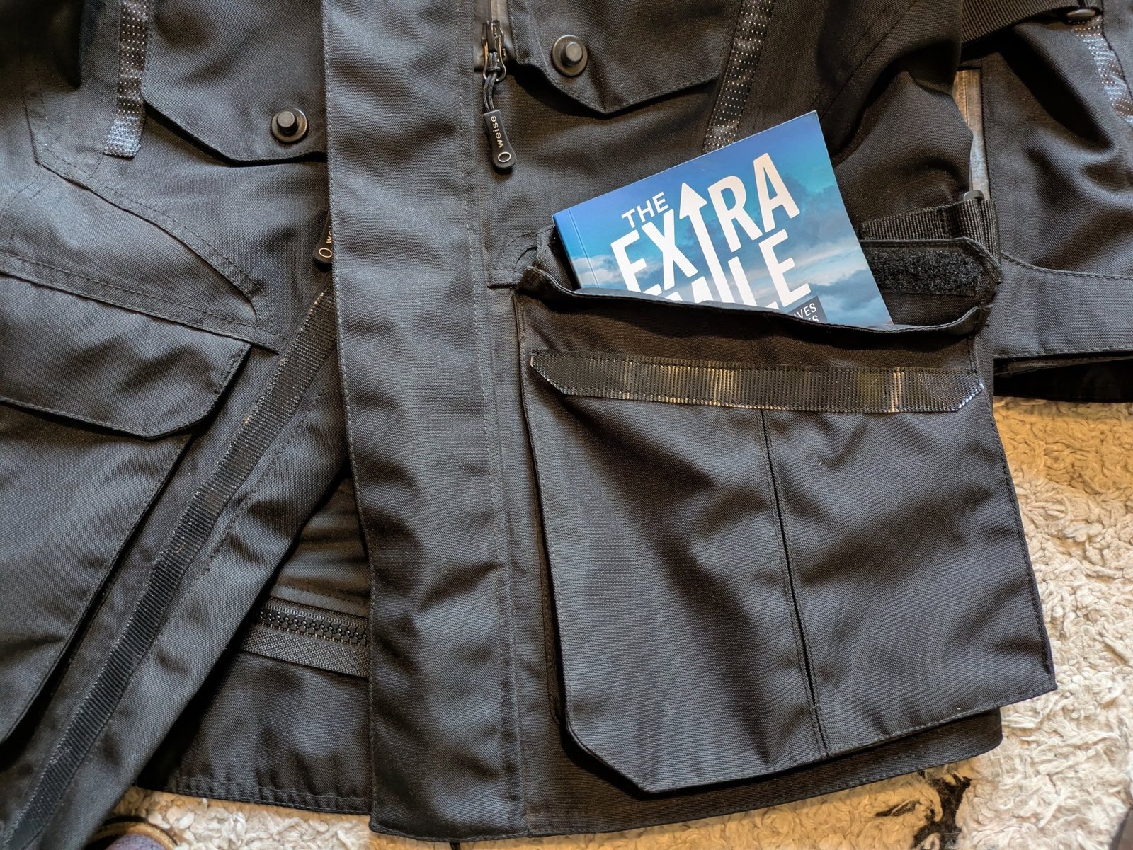 程よいサイズのポケット