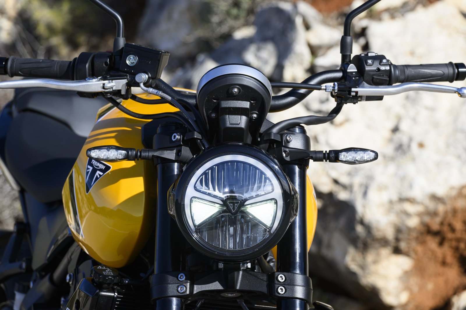 2026 トライアンフ トライデント 660