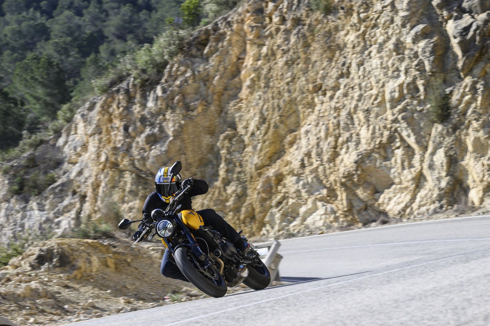 2026 トライアンフ トライデント 660