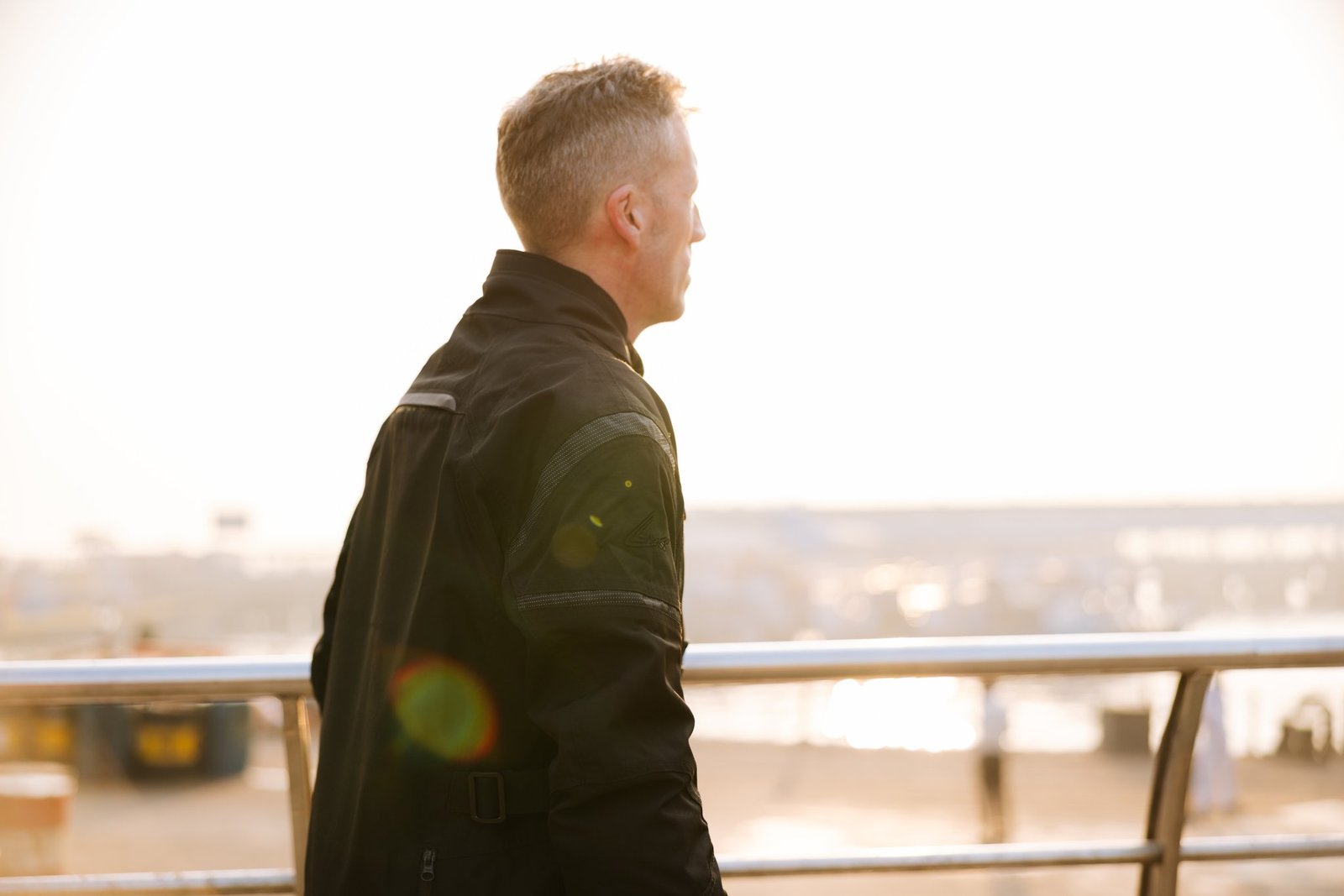 ワイズナビゲータージャケット