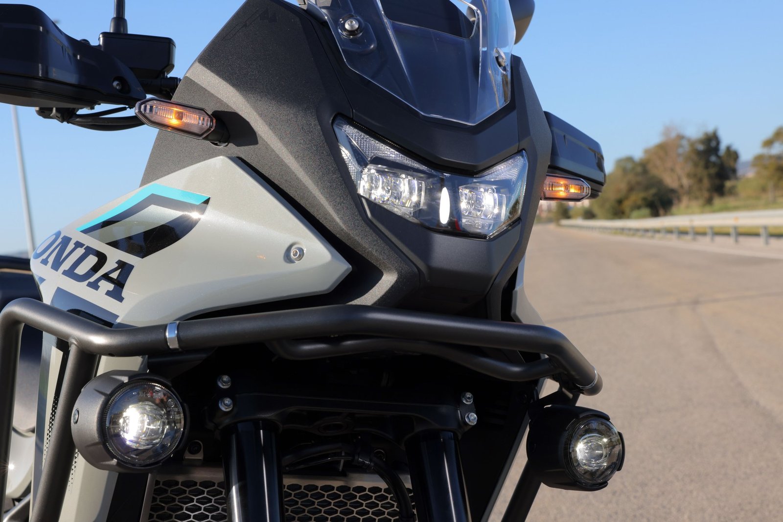 2026 ホンダ XL750 トランザルプ E クラッチ