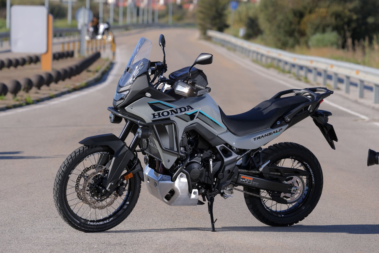 2026 ホンダ XL750 トランザルプ E クラッチ