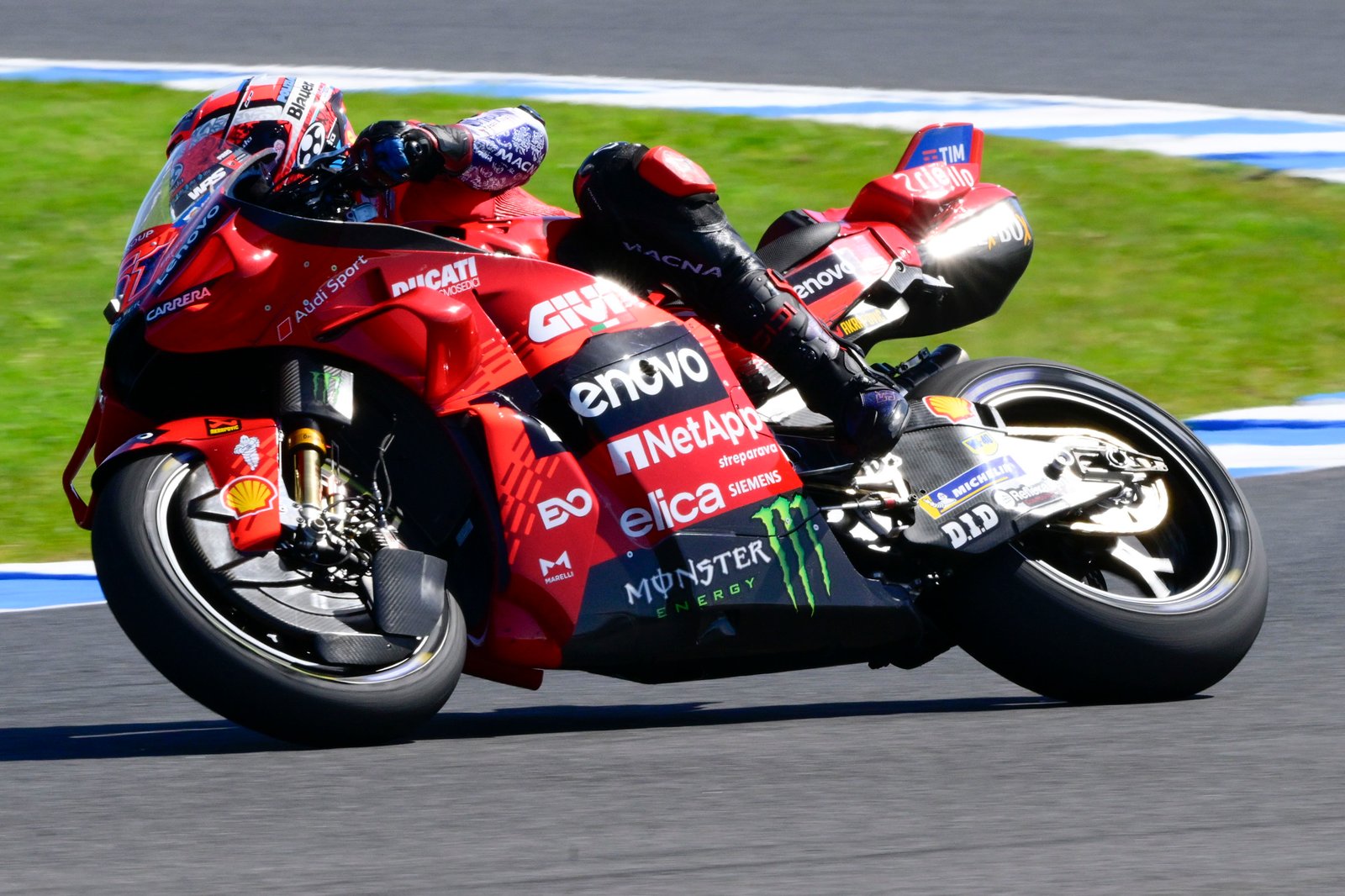 ミケーレ・ピロ、2025年MotoGPオーストラリアGP。クレジット: ゴールドとグース。