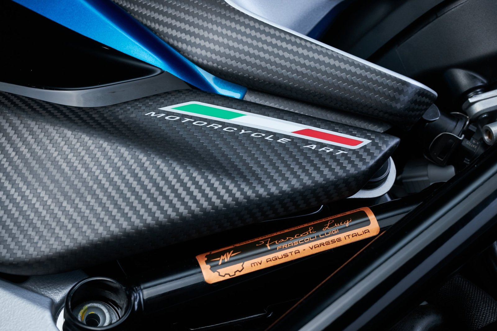 カーボンファイバー部品と詳細