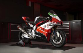 Bimota KB998 Rimini Elite がスーパーバイク世界の強豪によって発表