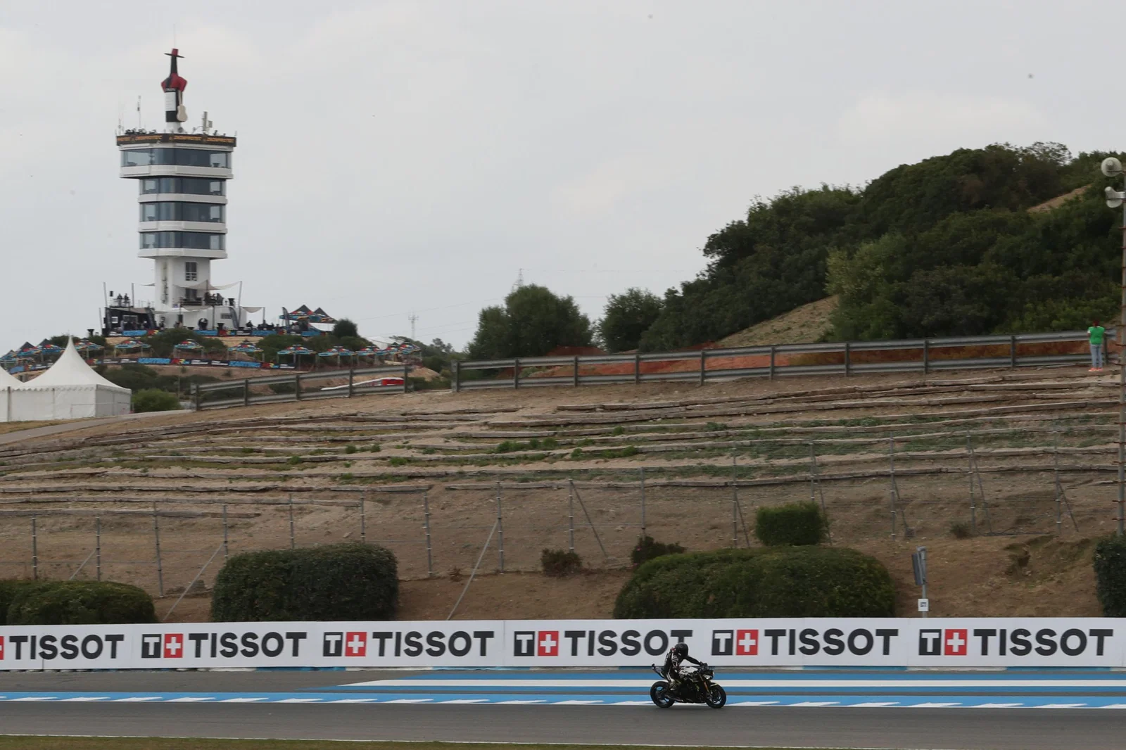 トライアンフ ストリート トリプル 765 Moto2 エディション - ライディング