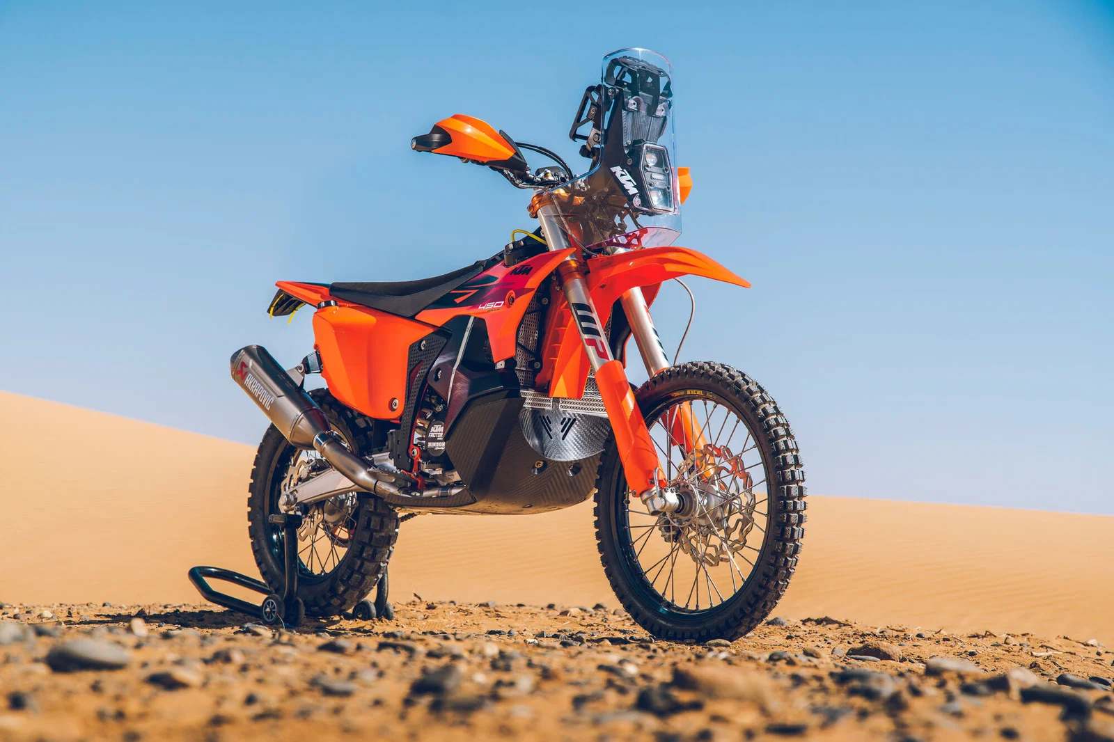 KTM 450 ラリーのレプリカです。 