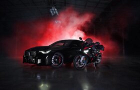 BMW S1000 RR および M1000 RR M2 エディションが南アフリカ限定の M2 クーペ RR とともに発表