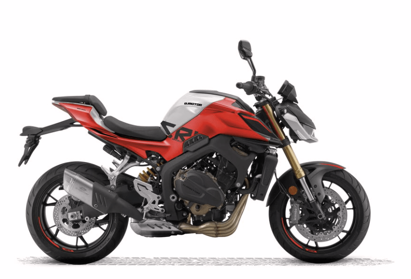 QJMotor SRK 800 ネイキッドバイク