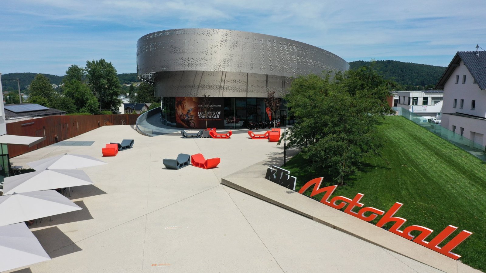 オーストリア、マッティッヒホーフェンのKTMモトホール