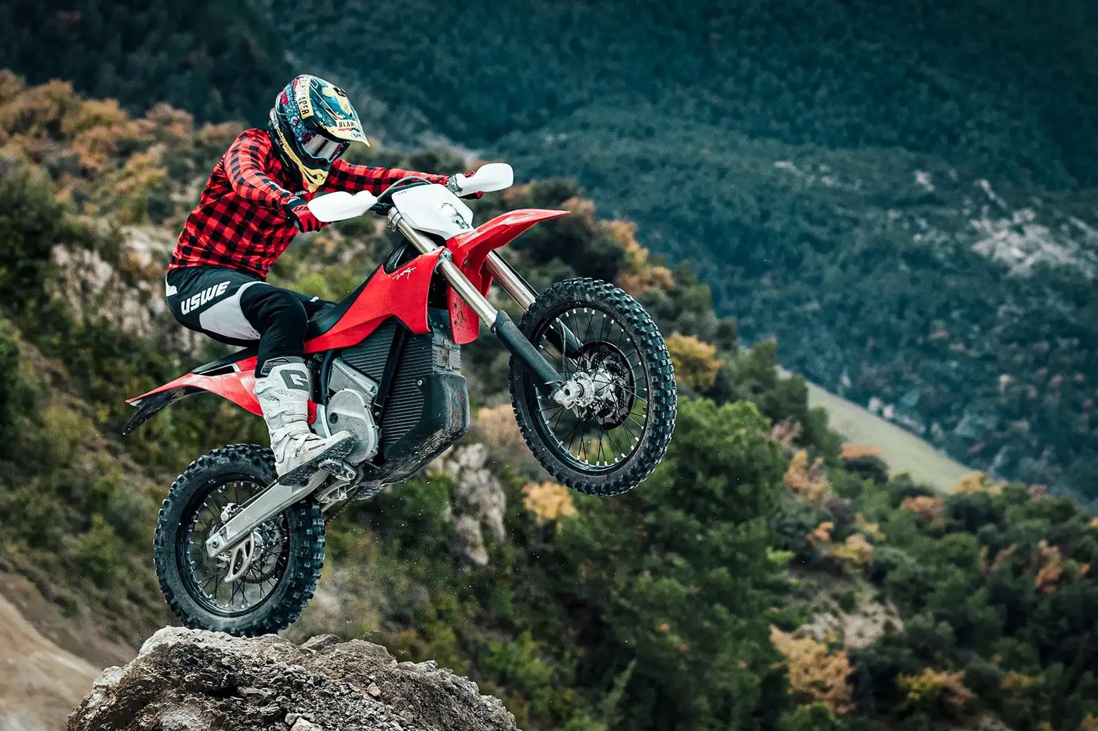 Stark Varg EX 電動バイク