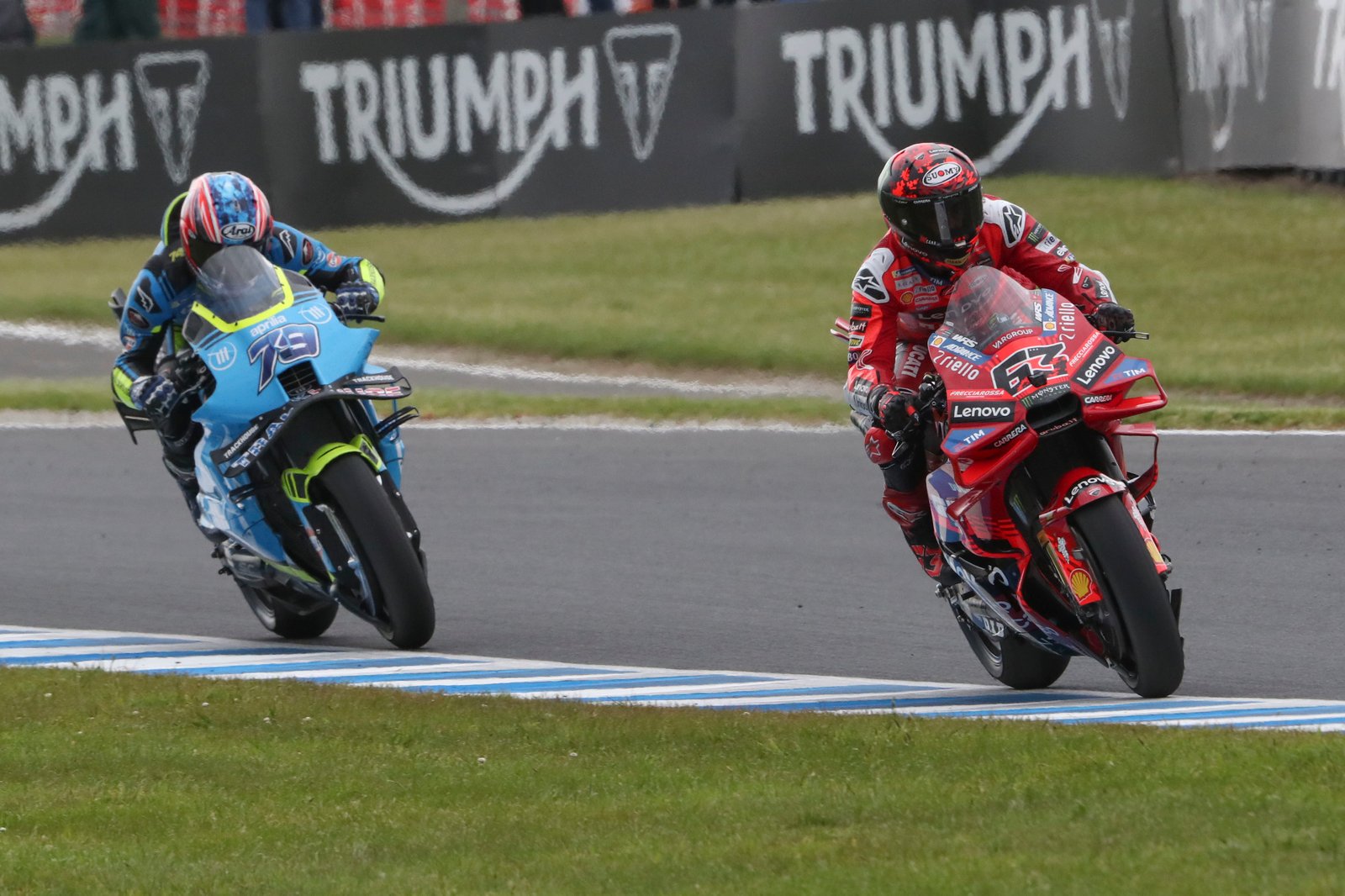 フランチェスコ・バグナイア、小椋藍、2025年MotoGPオーストラリアGP。クレジット: ゴールドとグース。