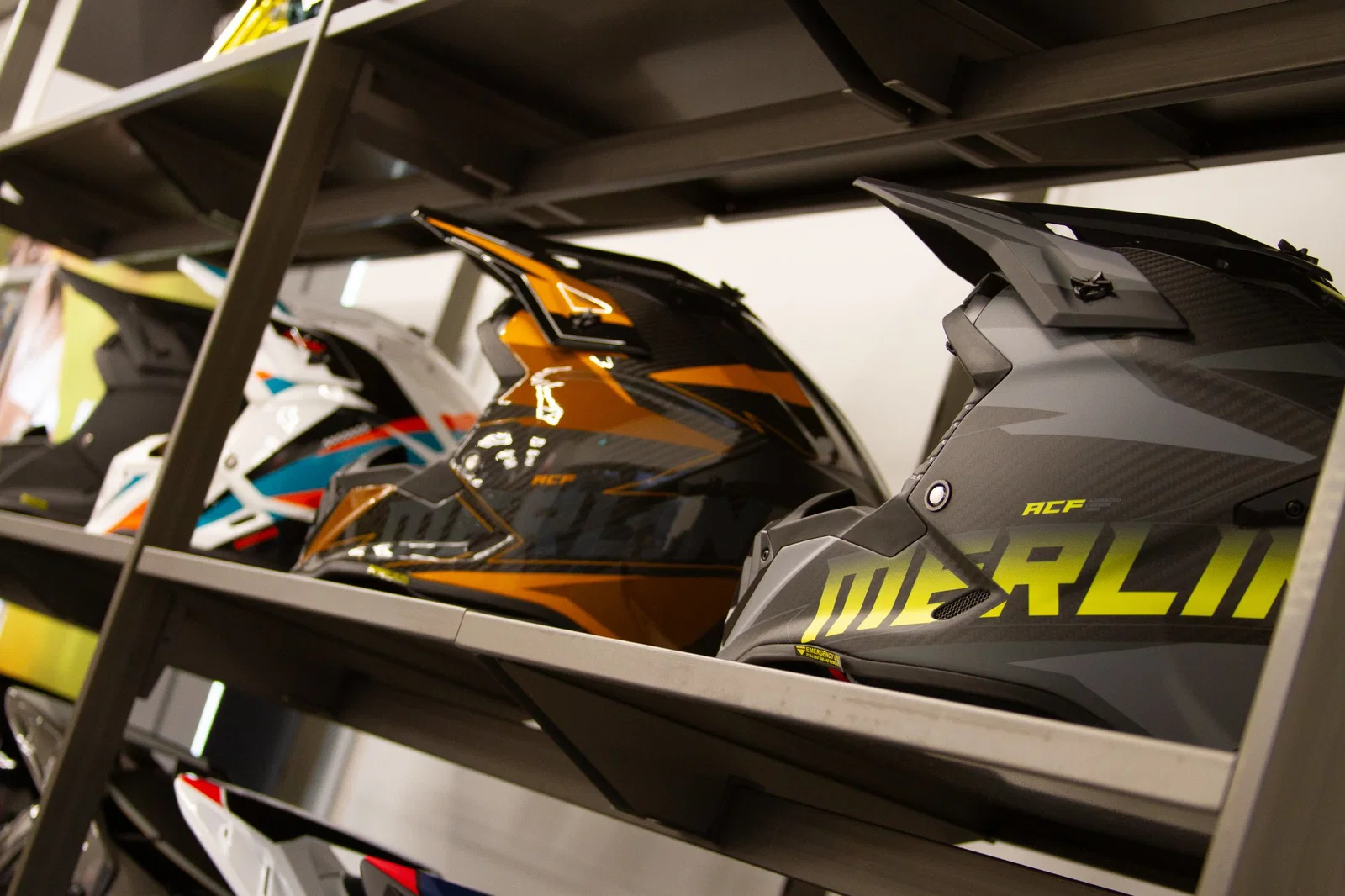 マーリンのオートバイヘルメット