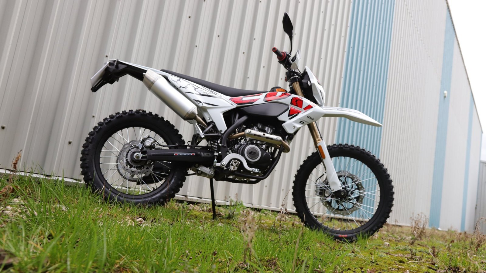 2026 QJMotor COV 125 X。クレジット: QJMotor。