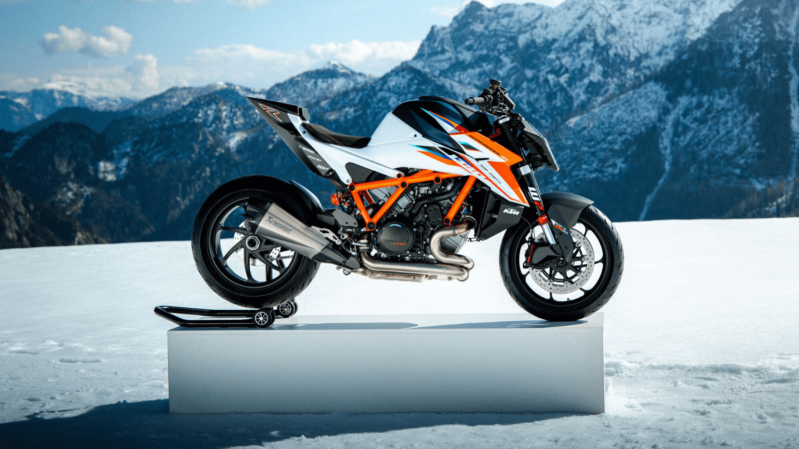 New KTM 1390 Super Duke RR