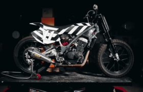 ロイヤル・エンフィールドがフラットトラック世界選手権でシェルパ FT Mk2 をデビュー