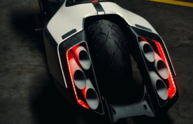 BMW K18 Visionが未来的なパワーバガーとして明らかに