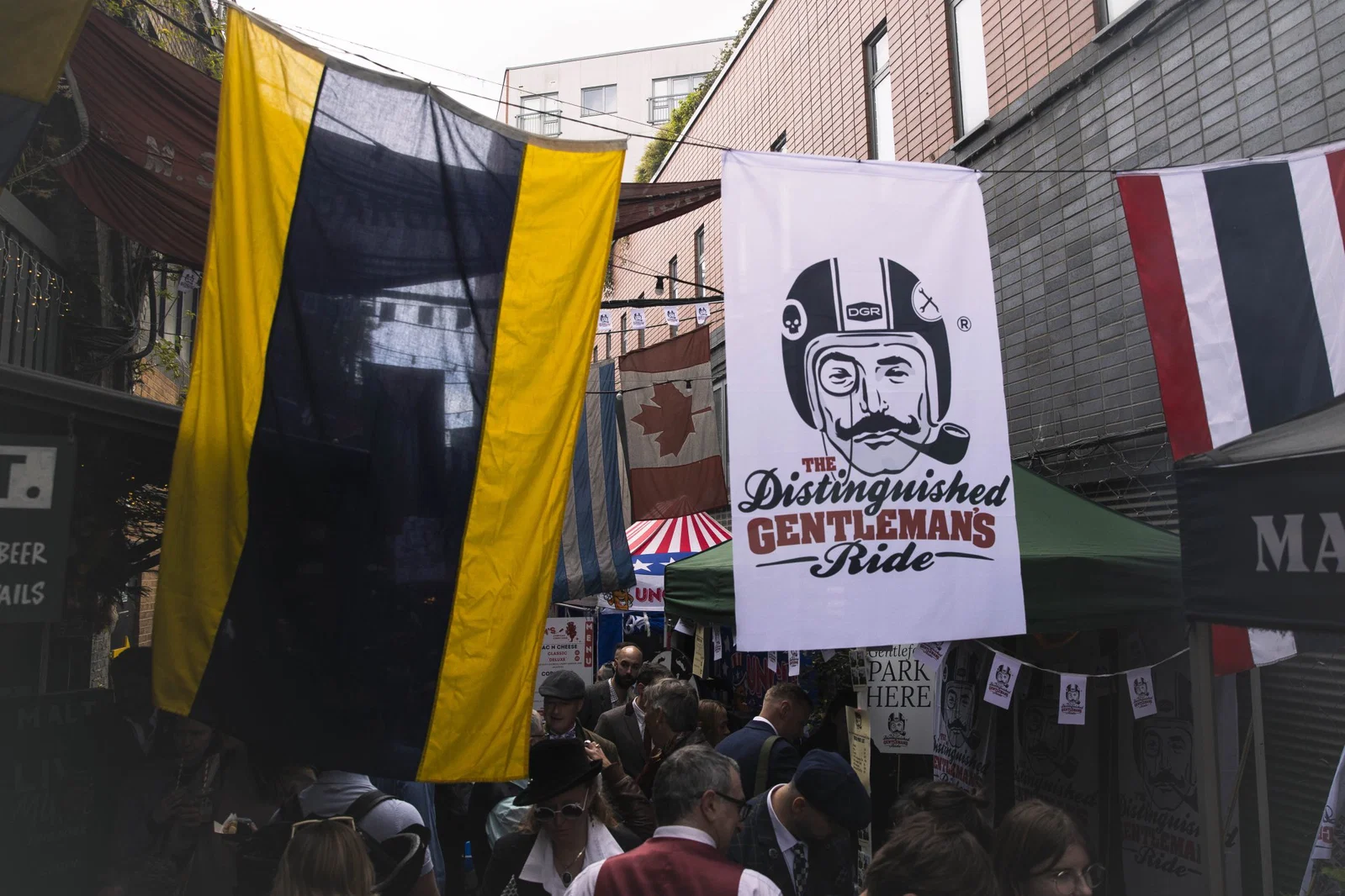 2026 年のイベントにおける Distinguished Gentleman's Ride のバナー。
