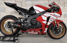 元マイケル・ダンロップのマン島TTバイクがオークションへ