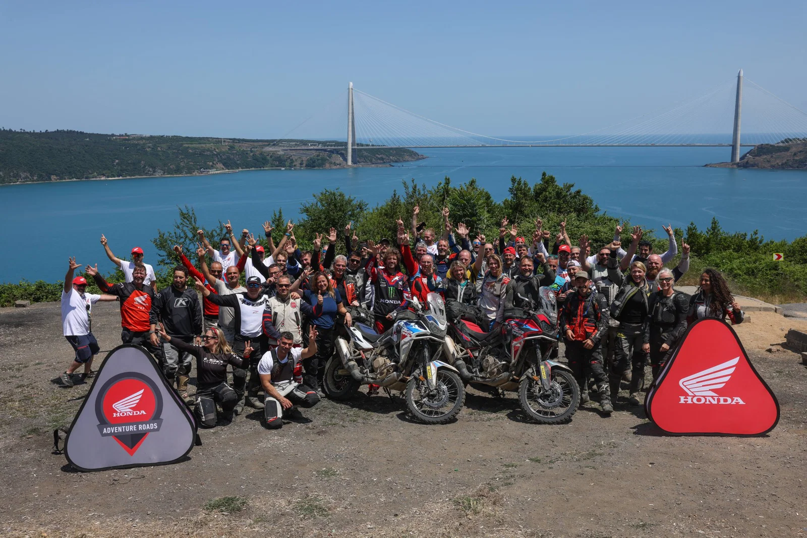 2025 Honda Adventure Roads イベントの参加者。