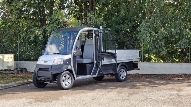 L7e 重量四輪車