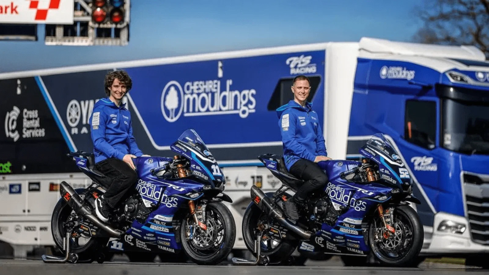 Rory Skinner, Danny Kent on the Cheshire Mouldings Yamahas. Credit - TAS Racing