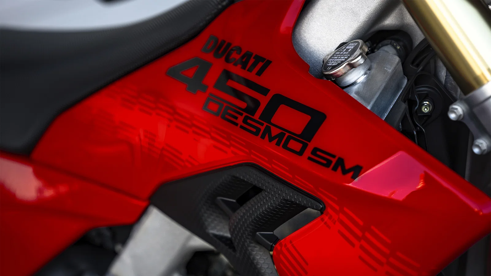 ドゥカティ デスモ 450 SM