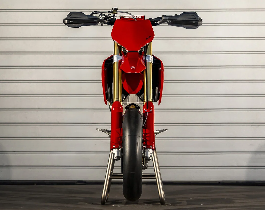 ドゥカティ デスモ 450 SM