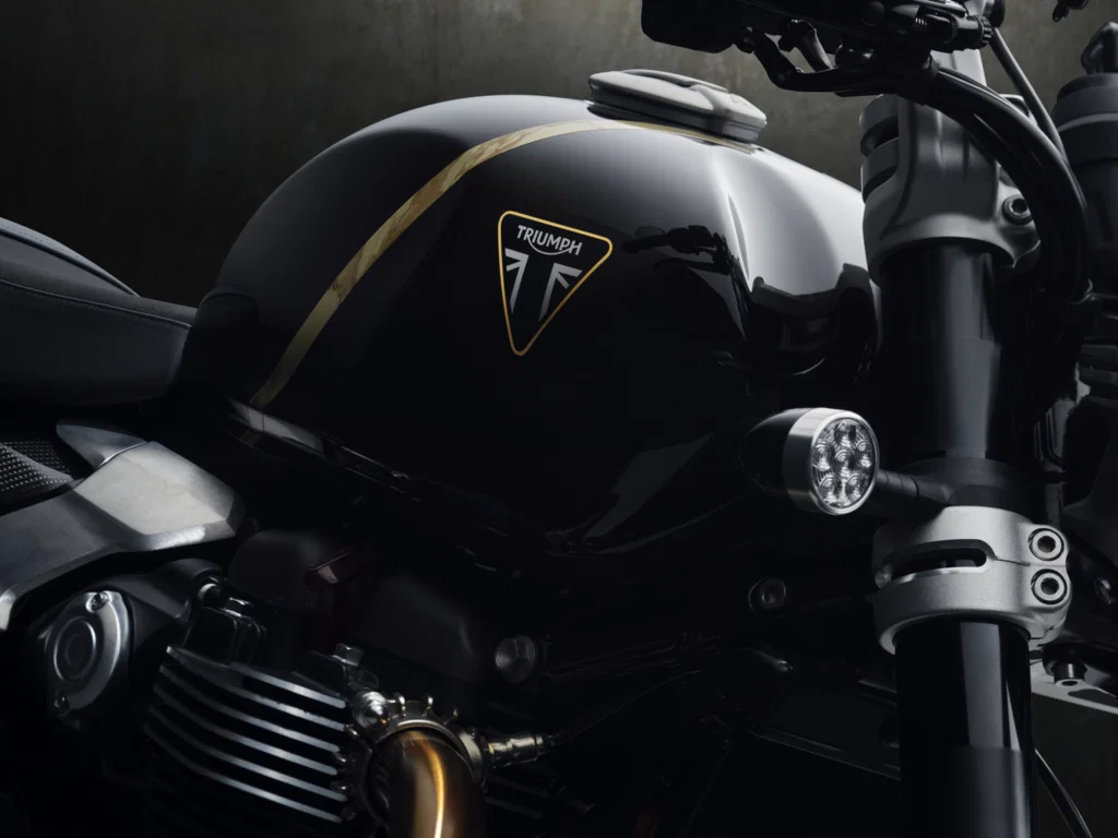 2027 トライアンフ スピード ツイン 1200 TFC エディション。