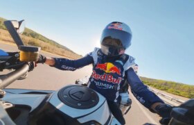 サム・サンダーランド、世界一周記録挑戦の一環として15時間で948マイルを移動