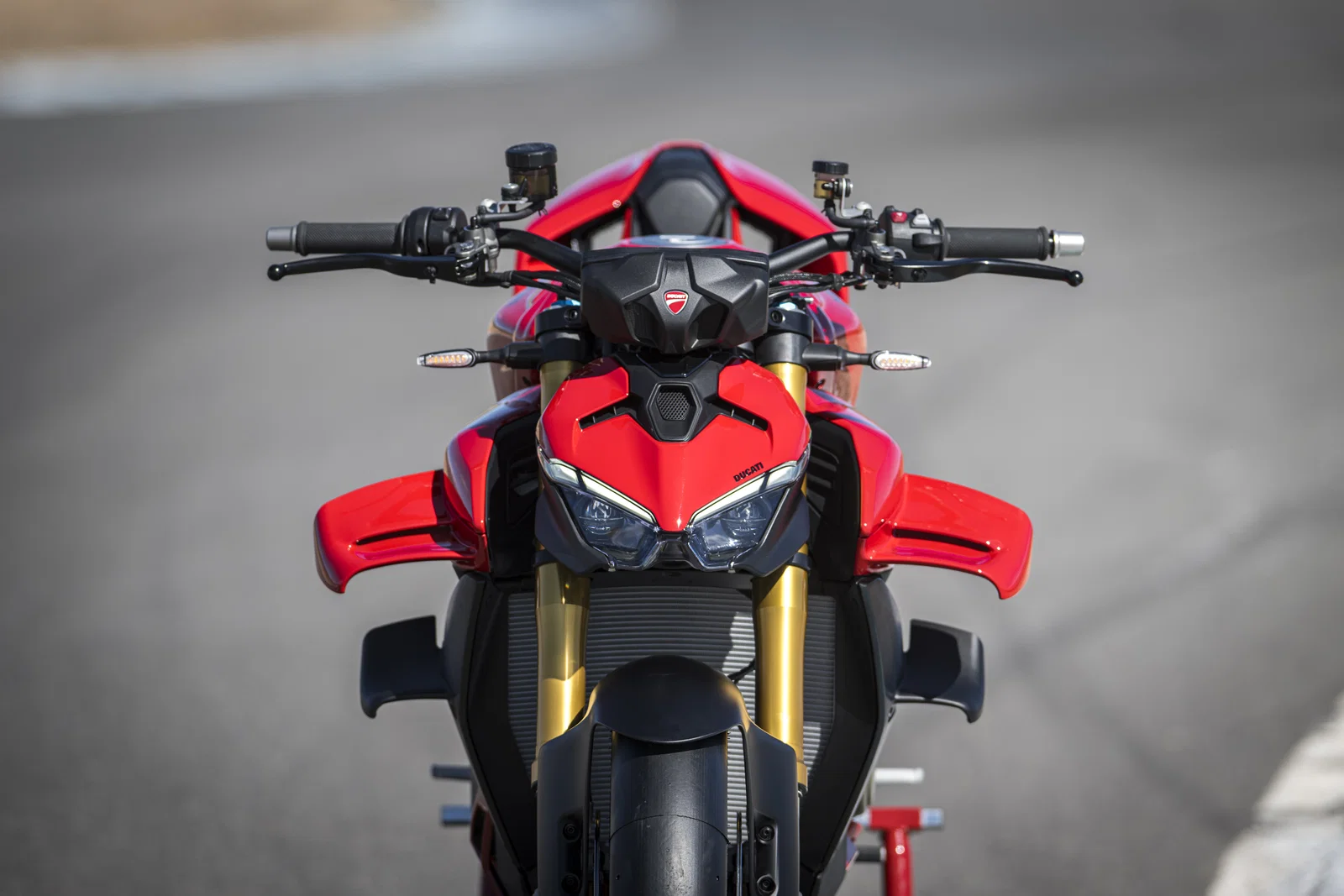 2025 ストリートファイター V4 S - 静的