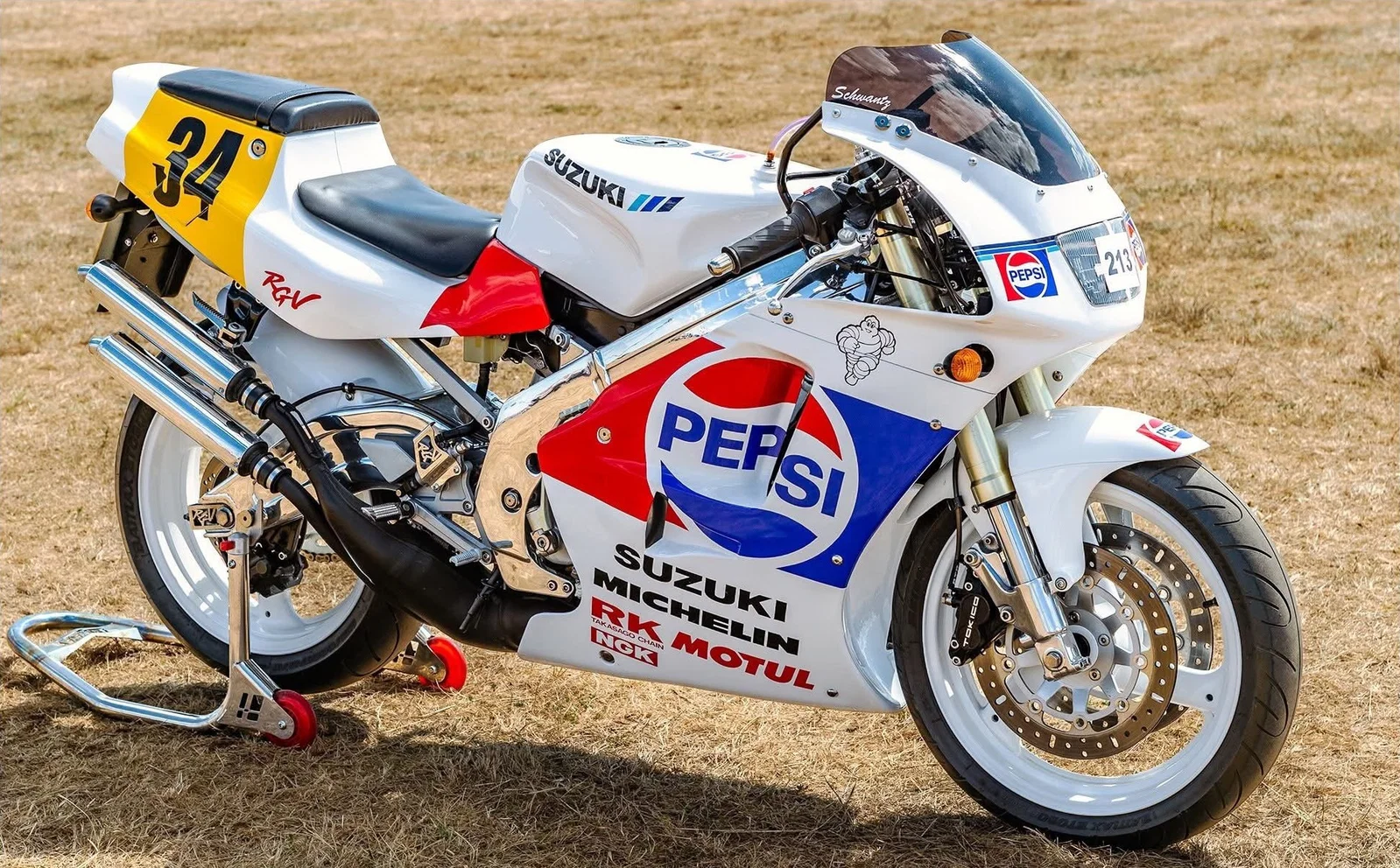 ペプシスズキRGV250