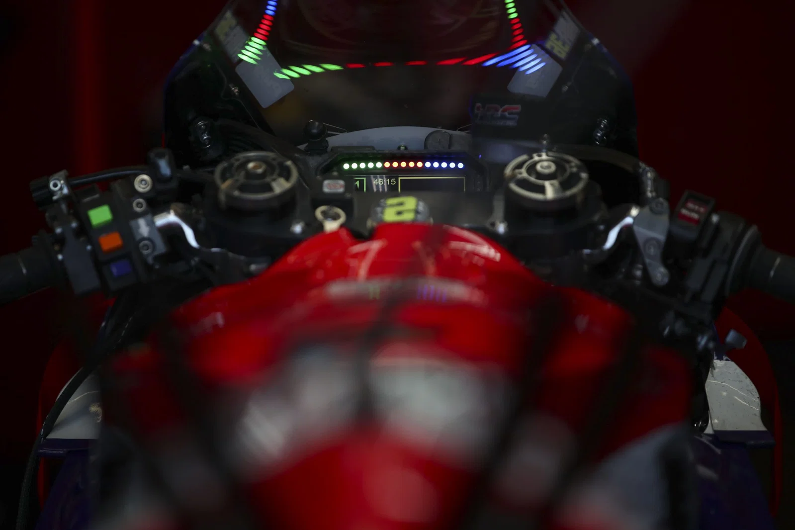 ホンダ RC213V MotoGP バイク。クレジット: ゴールドとグース。