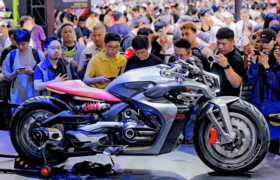Voge、CIMA 2026でプラグインハイブリッドCU-Xクルーザーコンセプトを発表