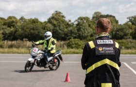 北アイルランドで段階的自動二輪免許規則が導入