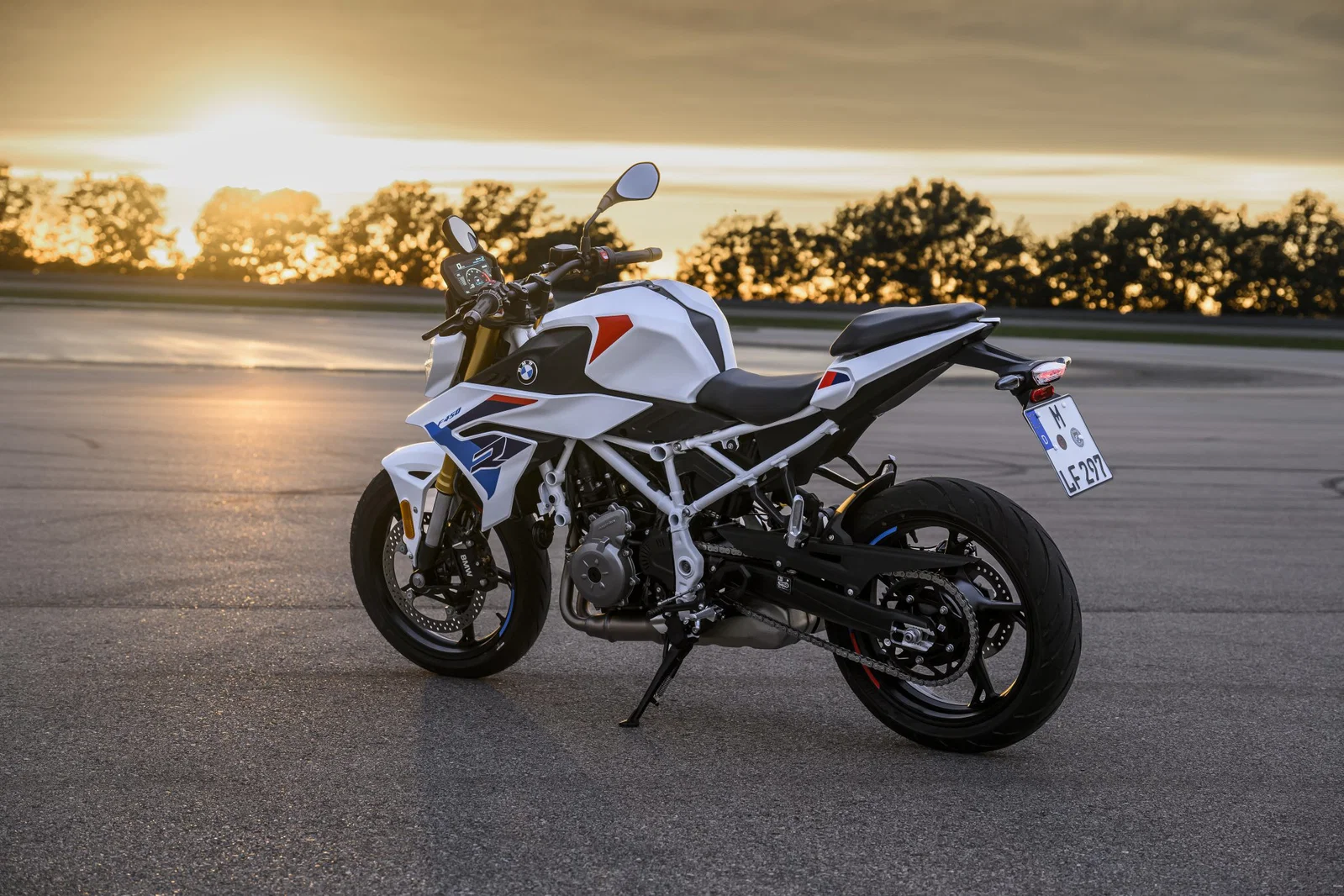 2027 BMW F450 R