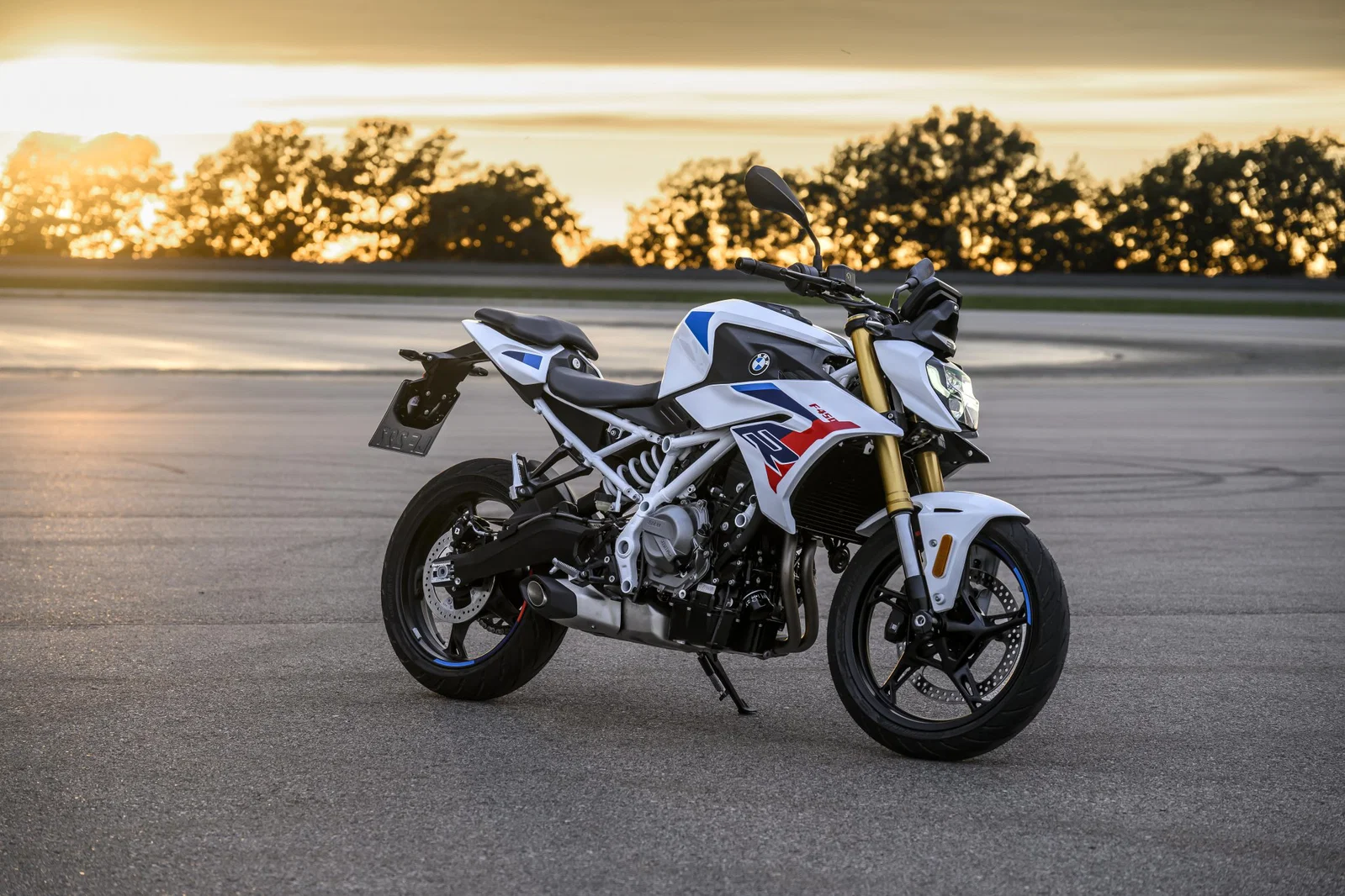 2027 BMW F450 R