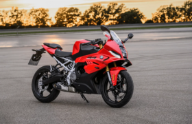 BMW、6,730ポンドからのまったく新しいF450 RRスーパースポーツを発表