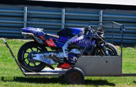 MotoGPスター、フィリップアイランドで時速160マイルの恐ろしいクラッシュでコントロールを失う
